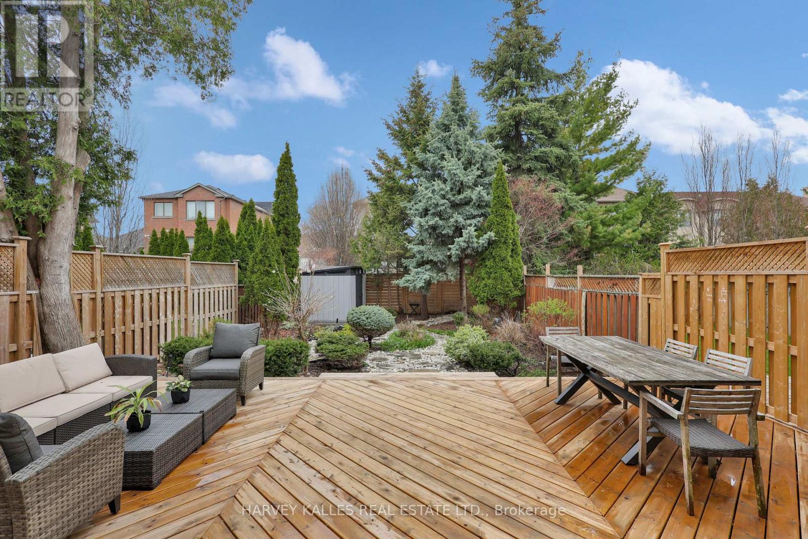 204 BROOKE AVENUE - 22