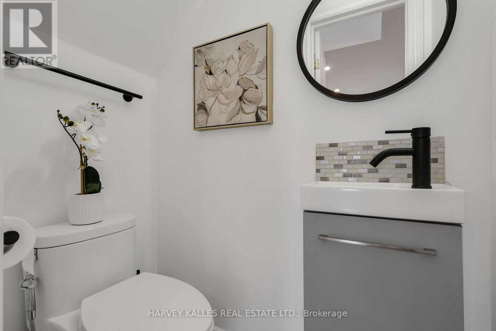 204 BROOKE AVENUE - 26