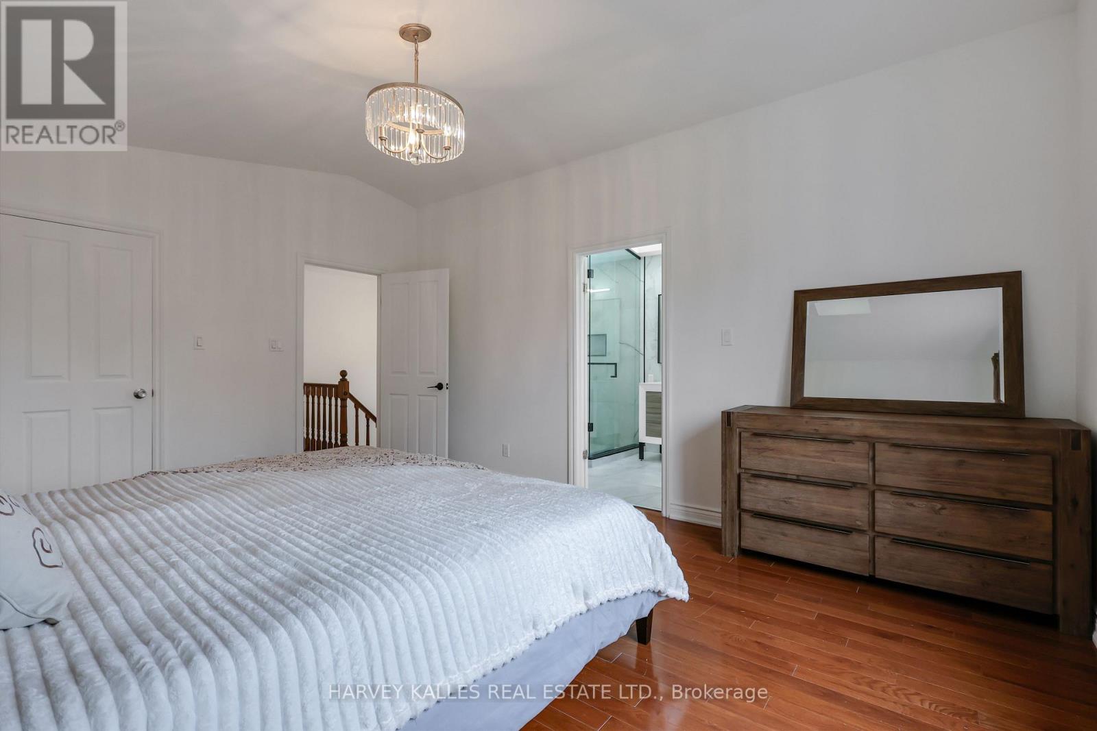 204 BROOKE AVENUE - 31
