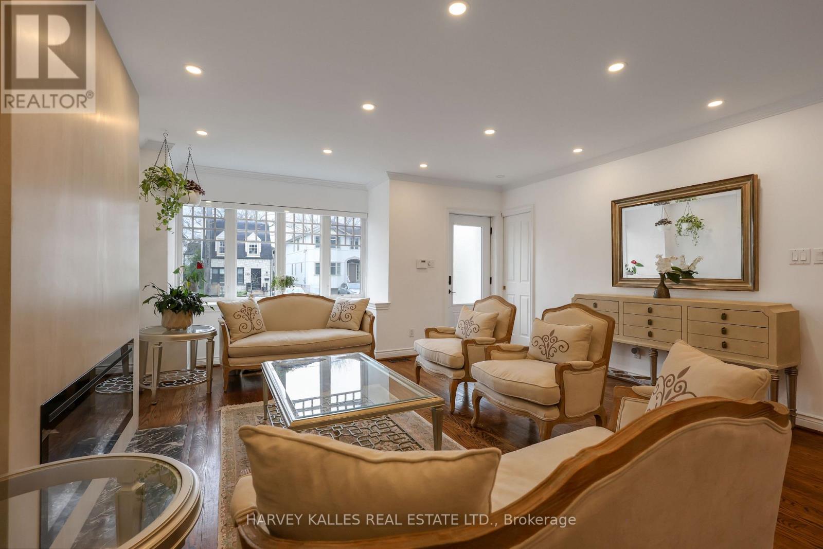 204 BROOKE AVENUE - 7