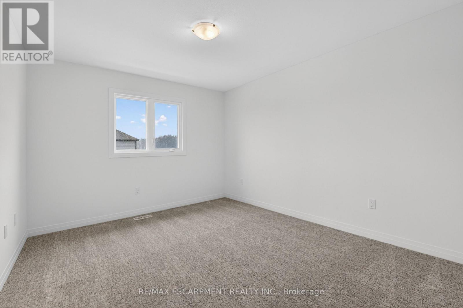 1034 KRAFT ROAD N - 31