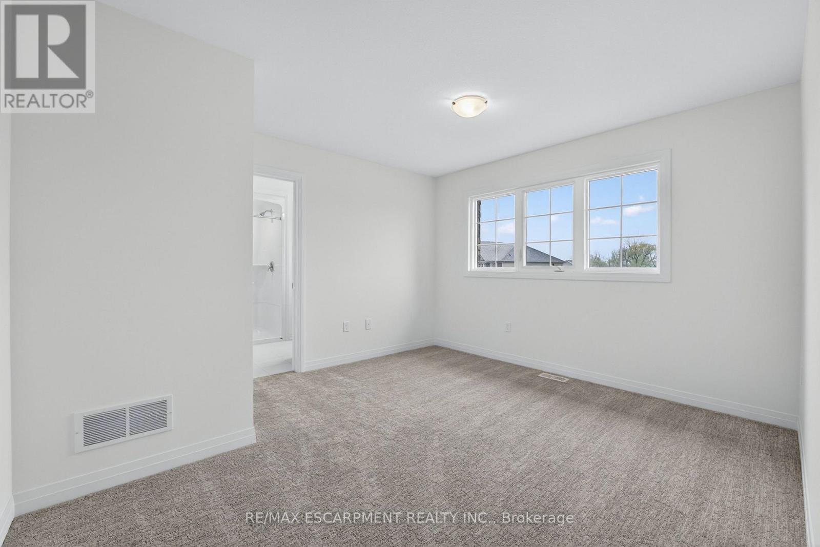 1034 KRAFT ROAD N - 39