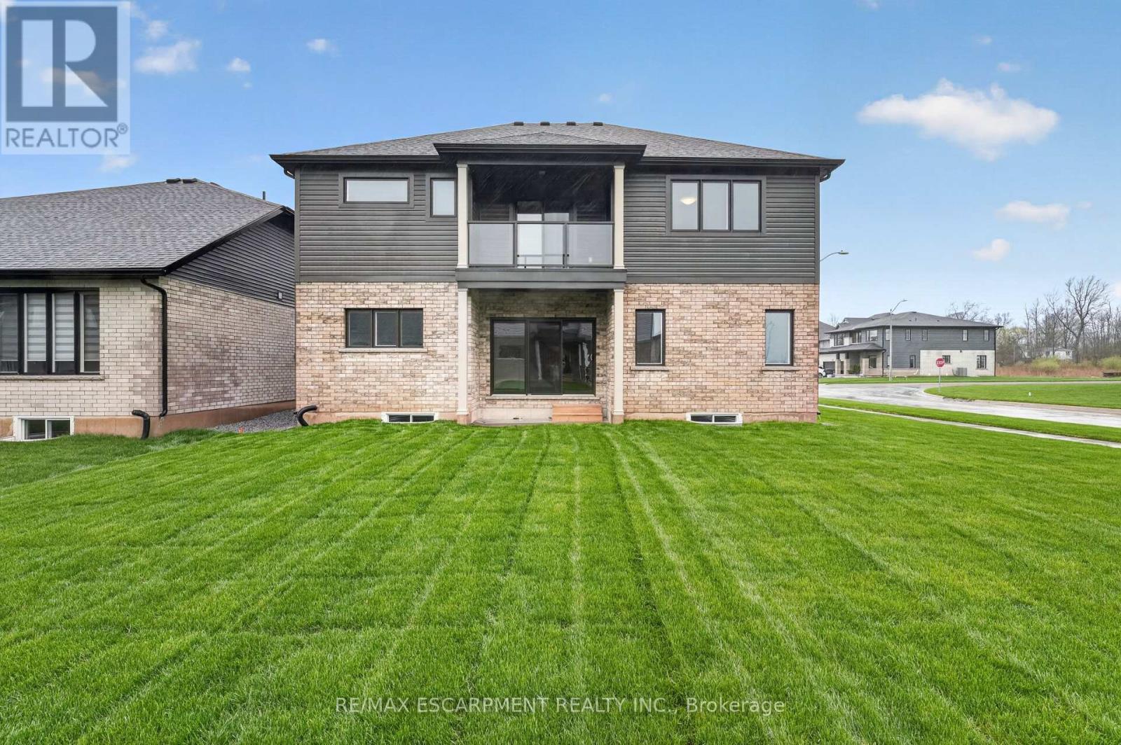 1034 KRAFT ROAD N - 49