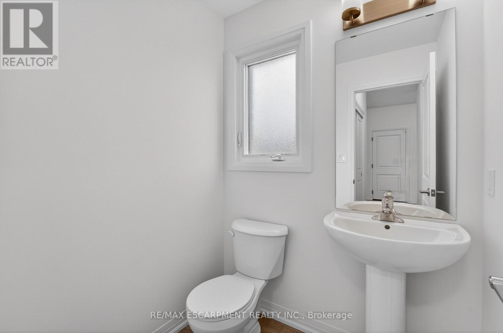 1034 KRAFT ROAD N - 7