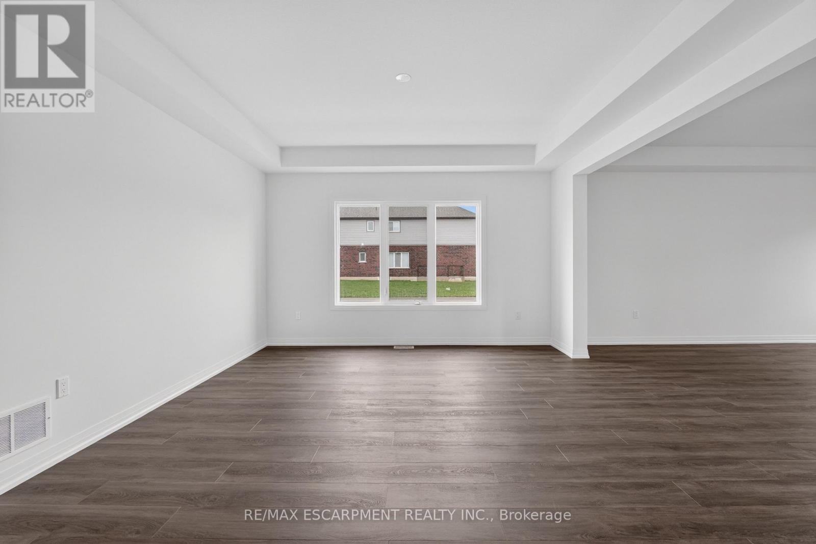 1034 KRAFT ROAD N - 8