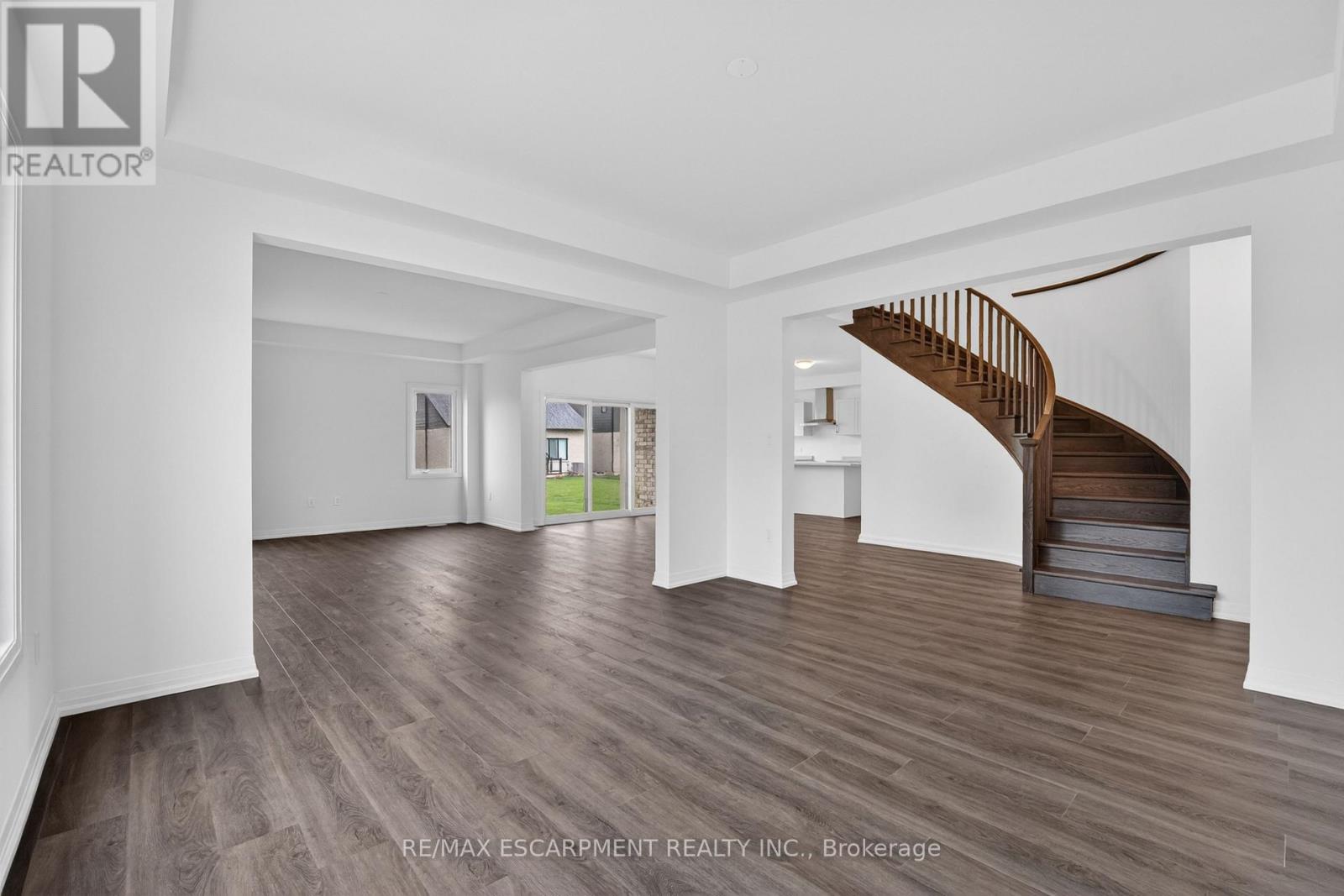1034 KRAFT ROAD N - 9