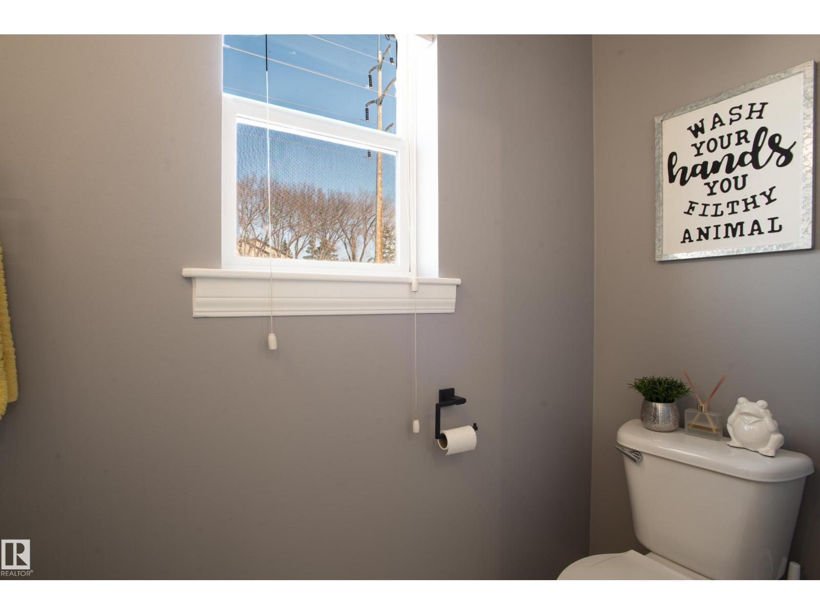 1 30 LEVASSEUR RD, St. Albert