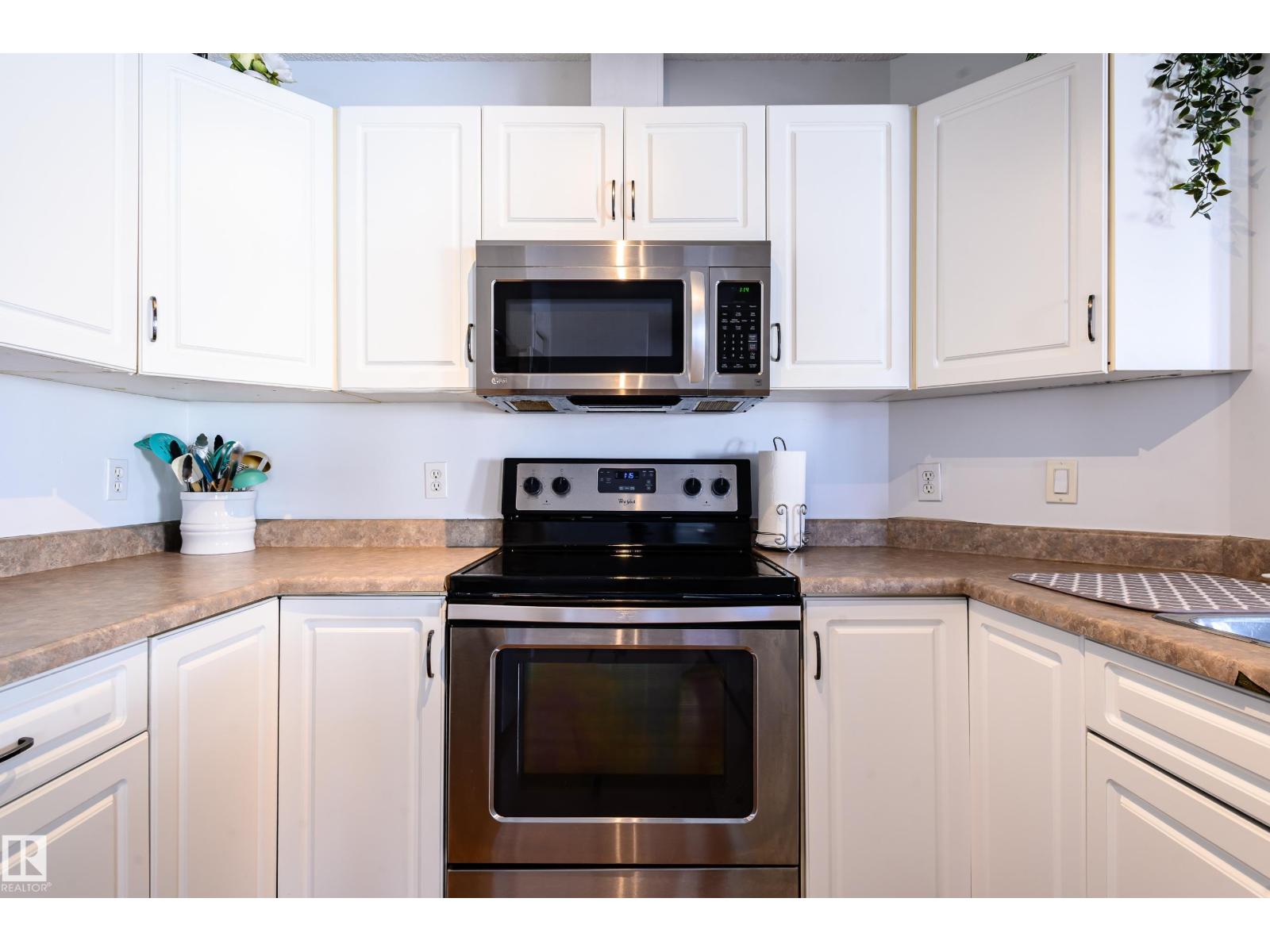 1 30 LEVASSEUR RD, St. Albert