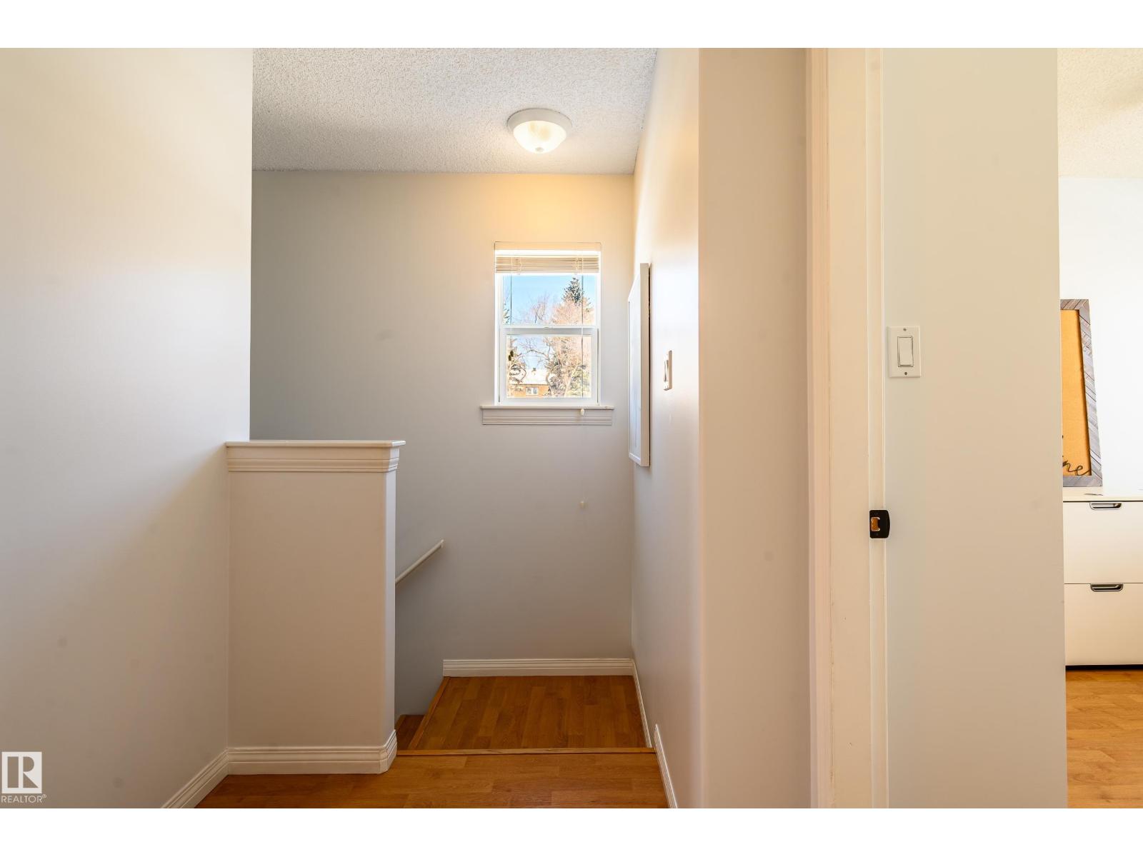 1 30 LEVASSEUR RD, St. Albert