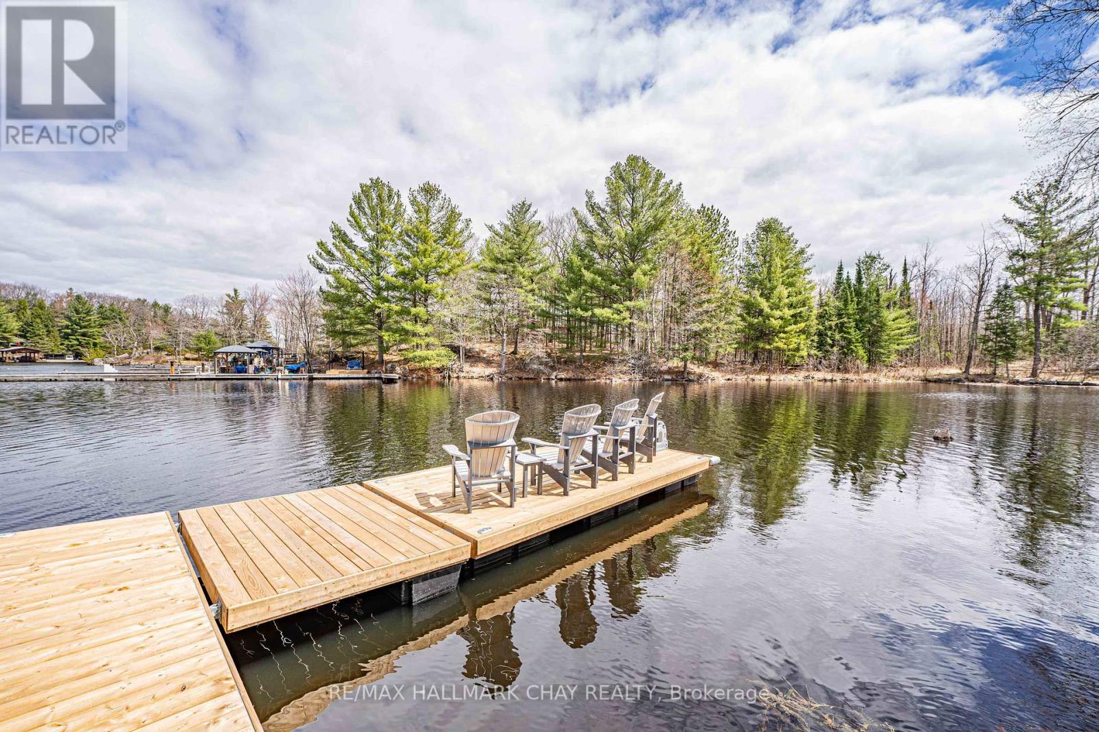 3285 ROCKCLIFFE COURT - 40