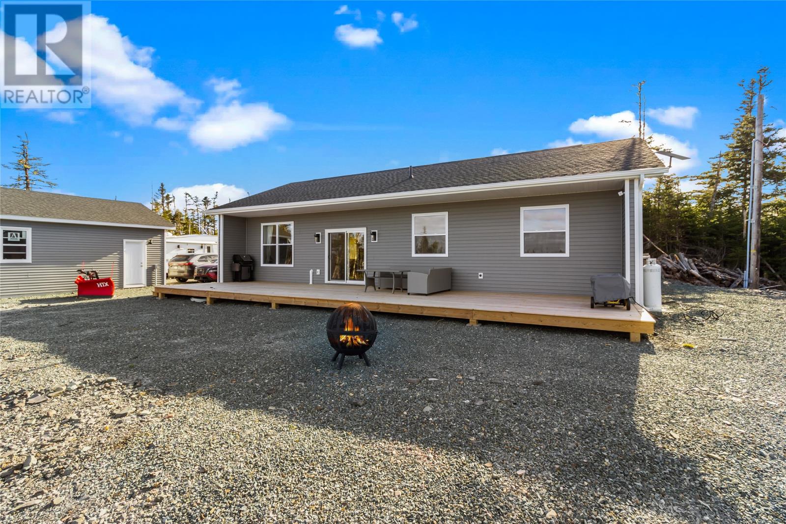 Property photo 33