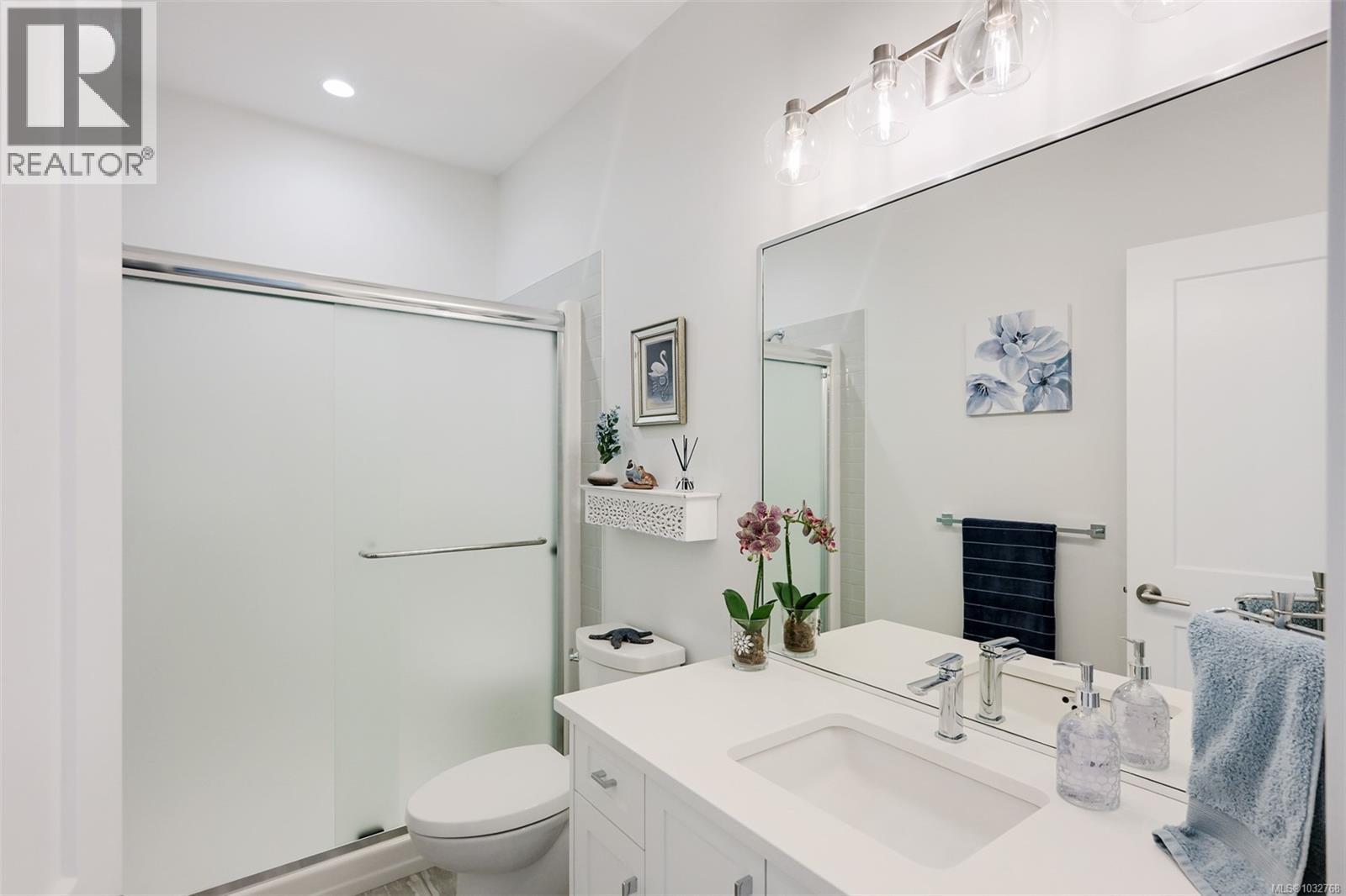 1717 Arbutus Terr - 54