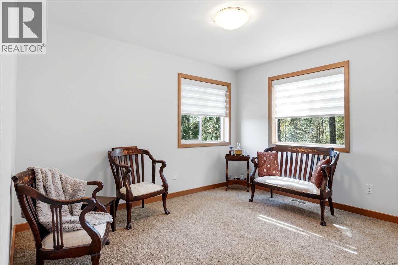 5070 Katherine Dr - 44