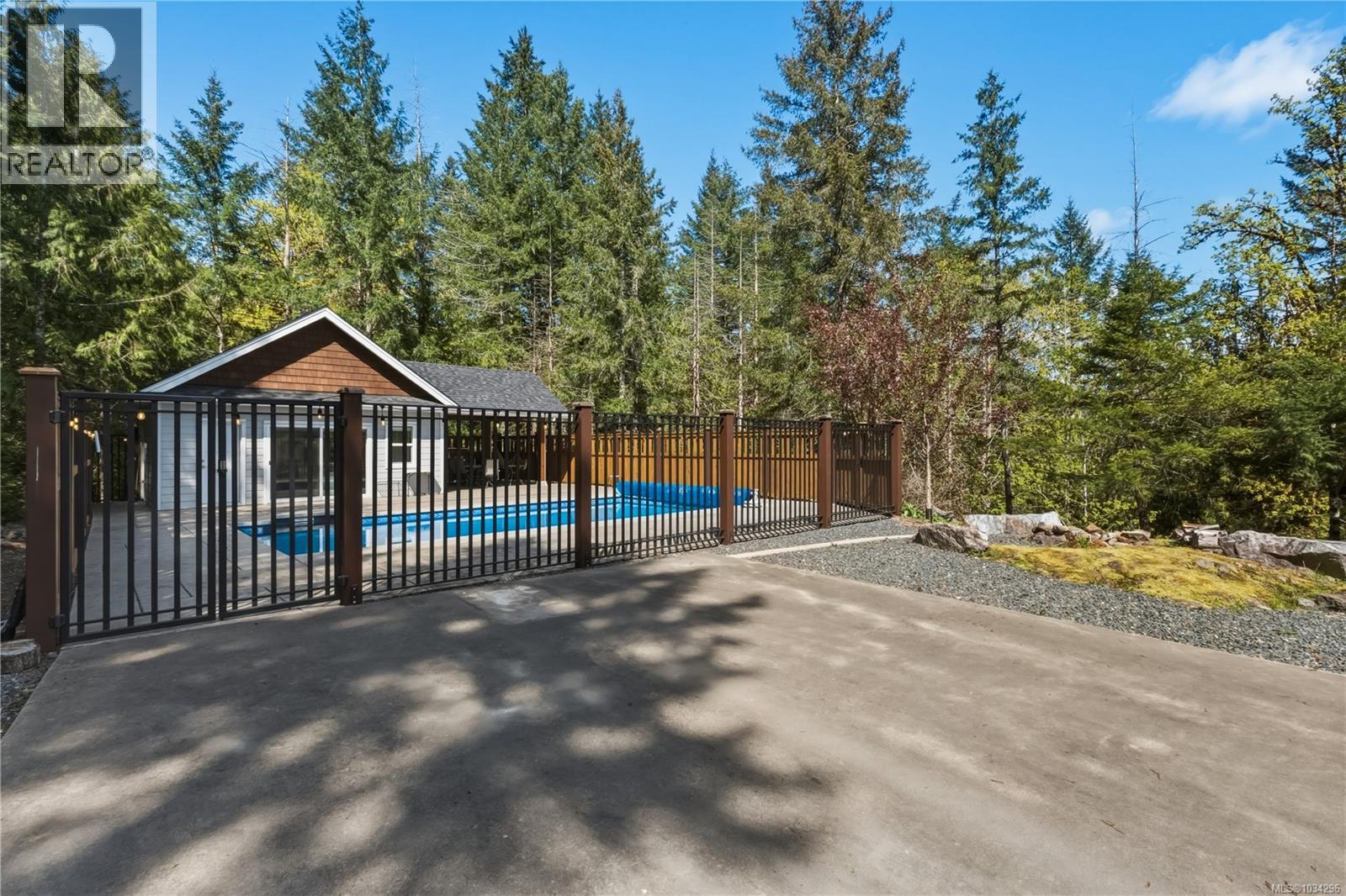 5070 Katherine Dr - 62