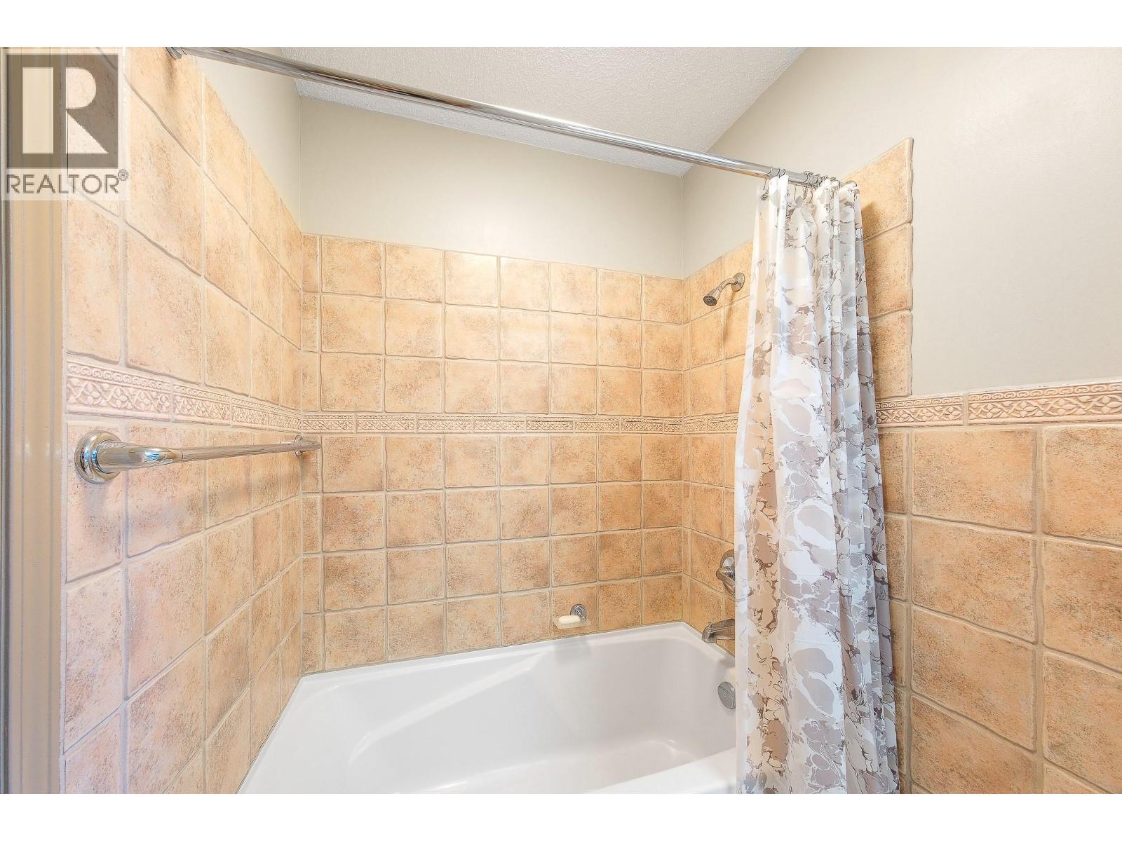 440 Molnar Road, Kelowna