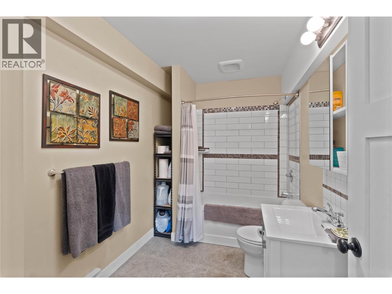 3461 RED LAKE Drive - 34