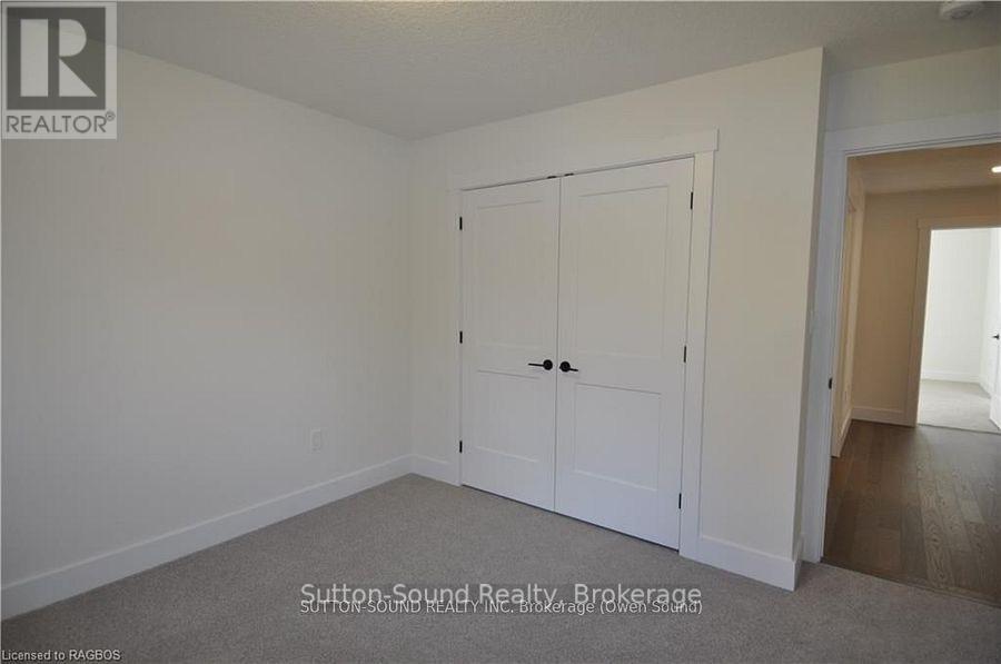 642 8TH STREET W - 16