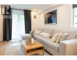 100 2021 Karen Crescent, Whistler, BC V8E0H1 Photo 11
