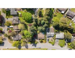 19426 63a Avenue, Surrey, BC V3S7L6 Photo 23
