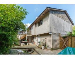 19426 63a Avenue, Surrey, BC V3S7L6 Photo 17