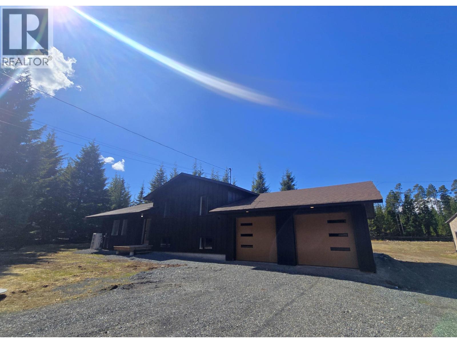 405 SOCKEYE CREEK STREET - 1