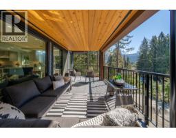8353 Rainbow Drive, Whistler, BC V8E0G1 Photo 11