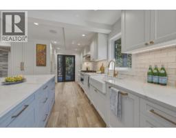 8353 Rainbow Drive, Whistler, BC V8E0G1 Photo 14