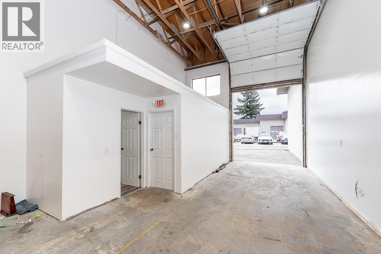 6 1770 MCLEAN AVENUE, Port Coquitlam