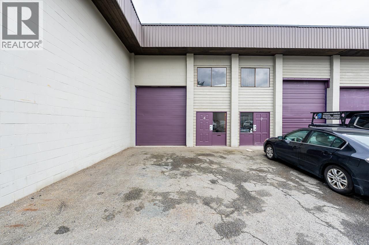 6 1770 MCLEAN AVENUE, Port Coquitlam