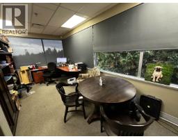 301 2609 Westview Drive, North Vancouver, BC V7N4M2 Photo 7
