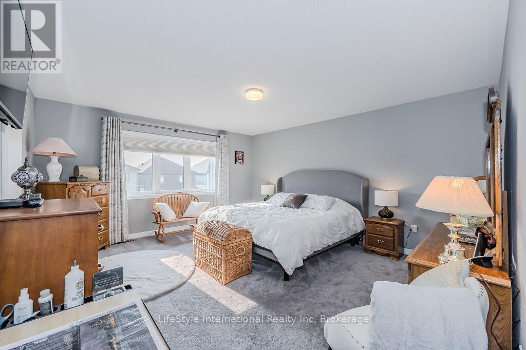 55 POVEY ROAD - 21