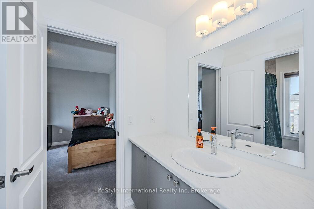55 POVEY ROAD - 31