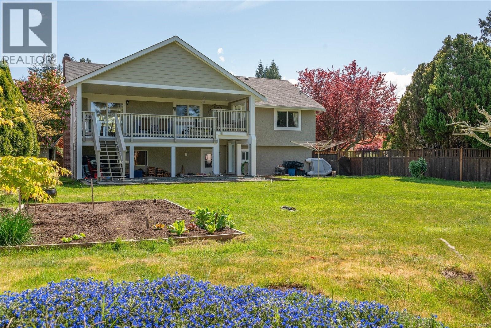 1583 Juan De Fuca Blvd - 18