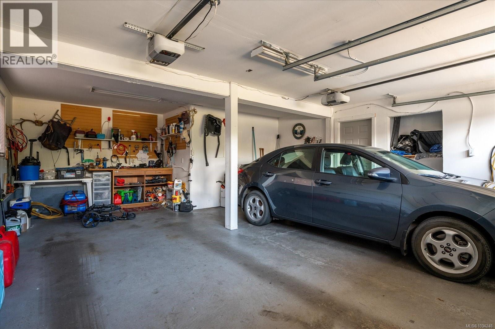 1583 Juan De Fuca Blvd - 37
