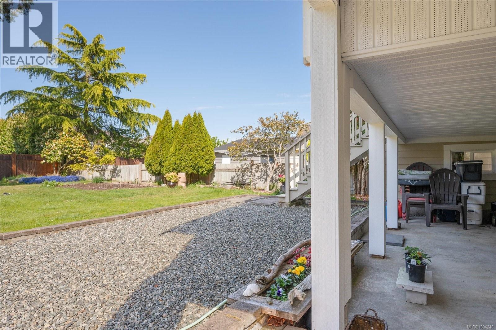 1583 Juan De Fuca Blvd - 40