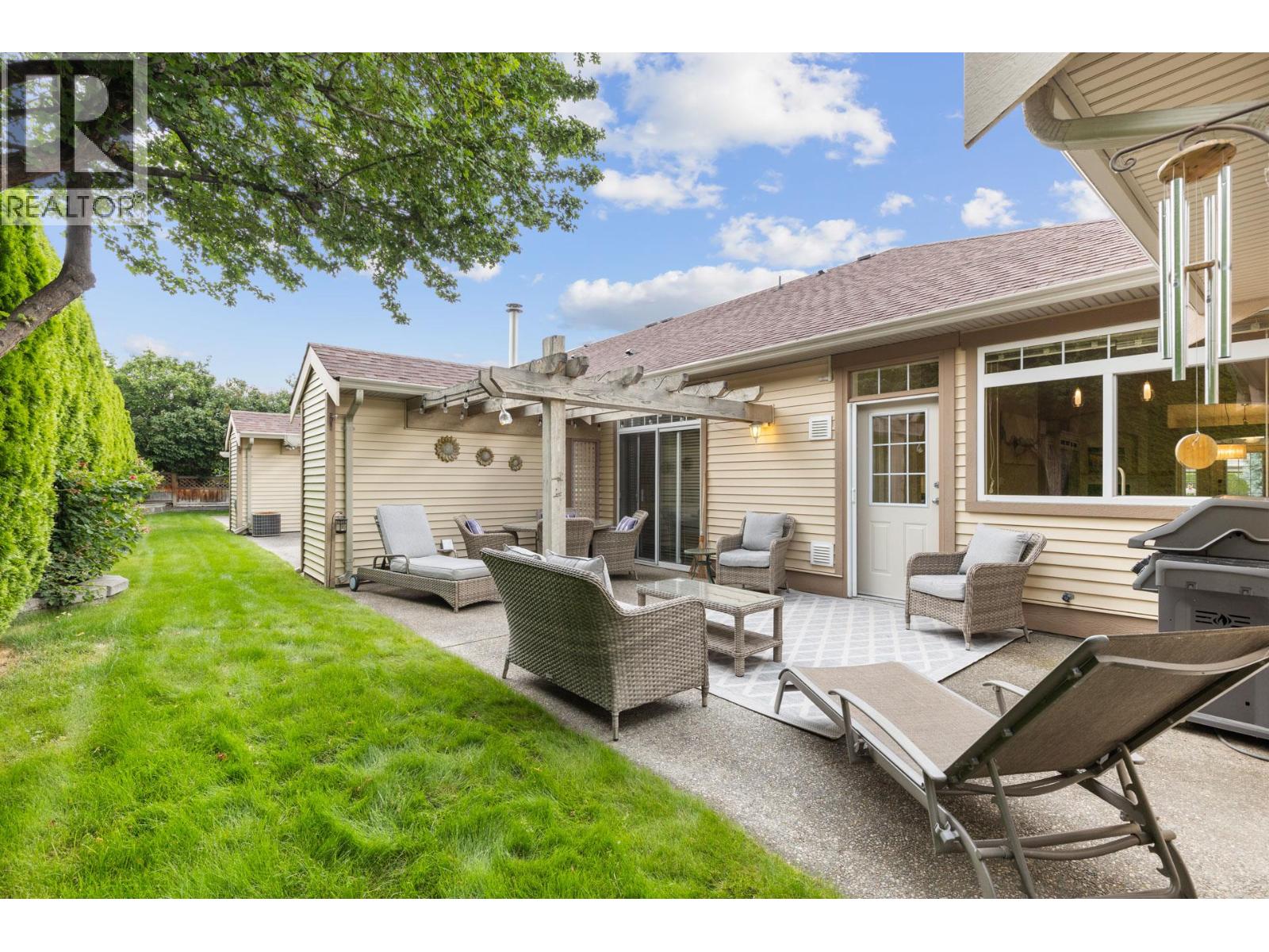 4032A Lake Avenue Unit# A, Peachland