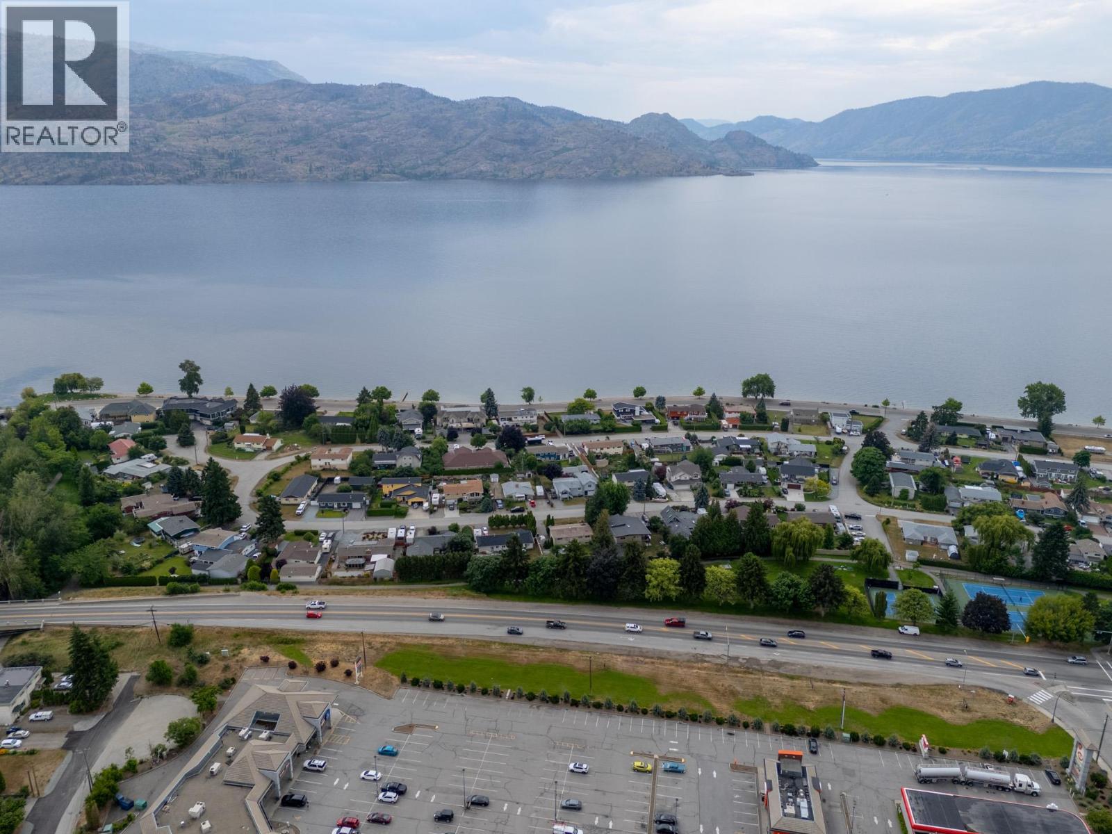 4032A Lake Avenue Unit# A, Peachland