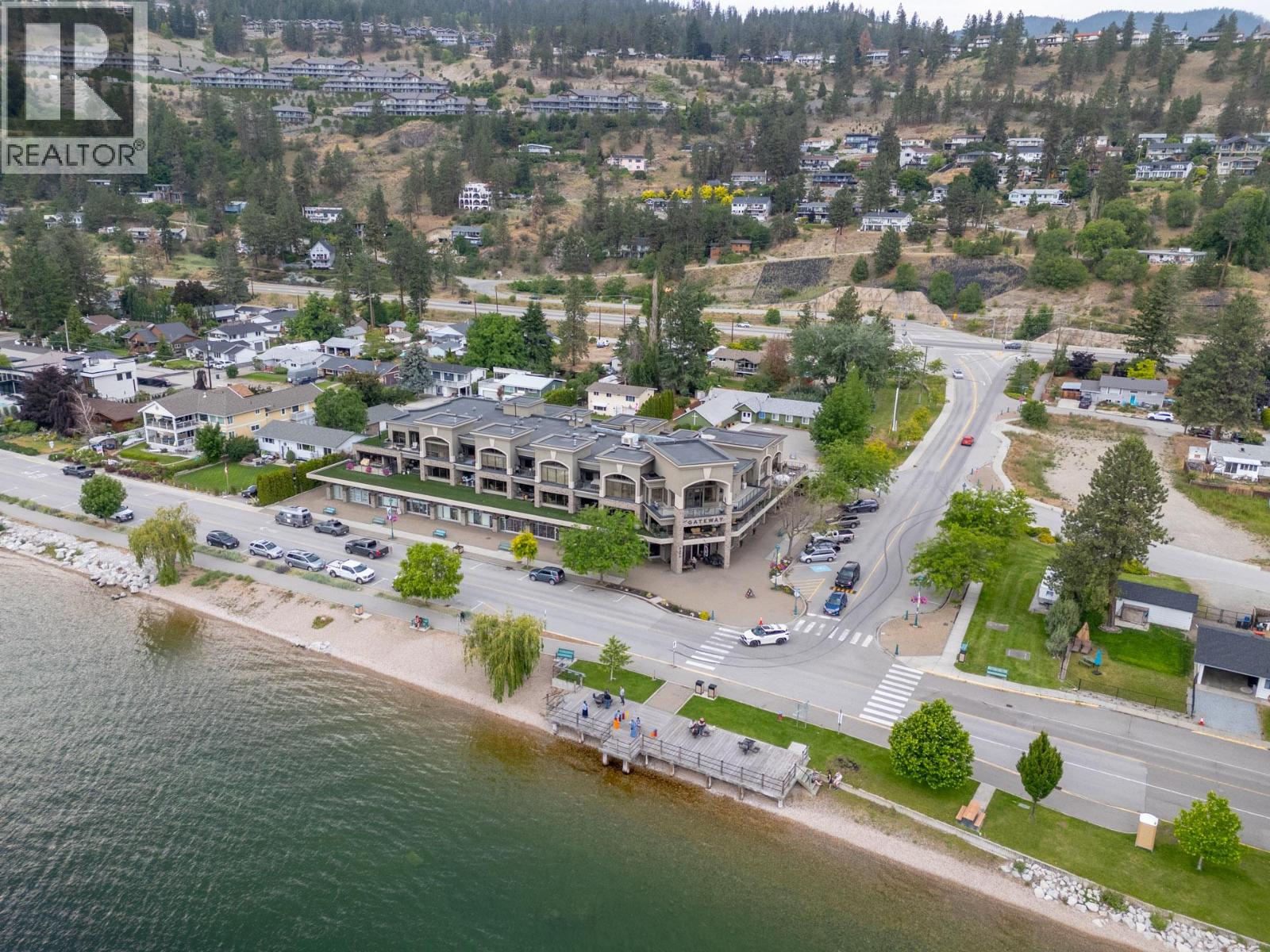 4032A Lake Avenue Unit# A, Peachland