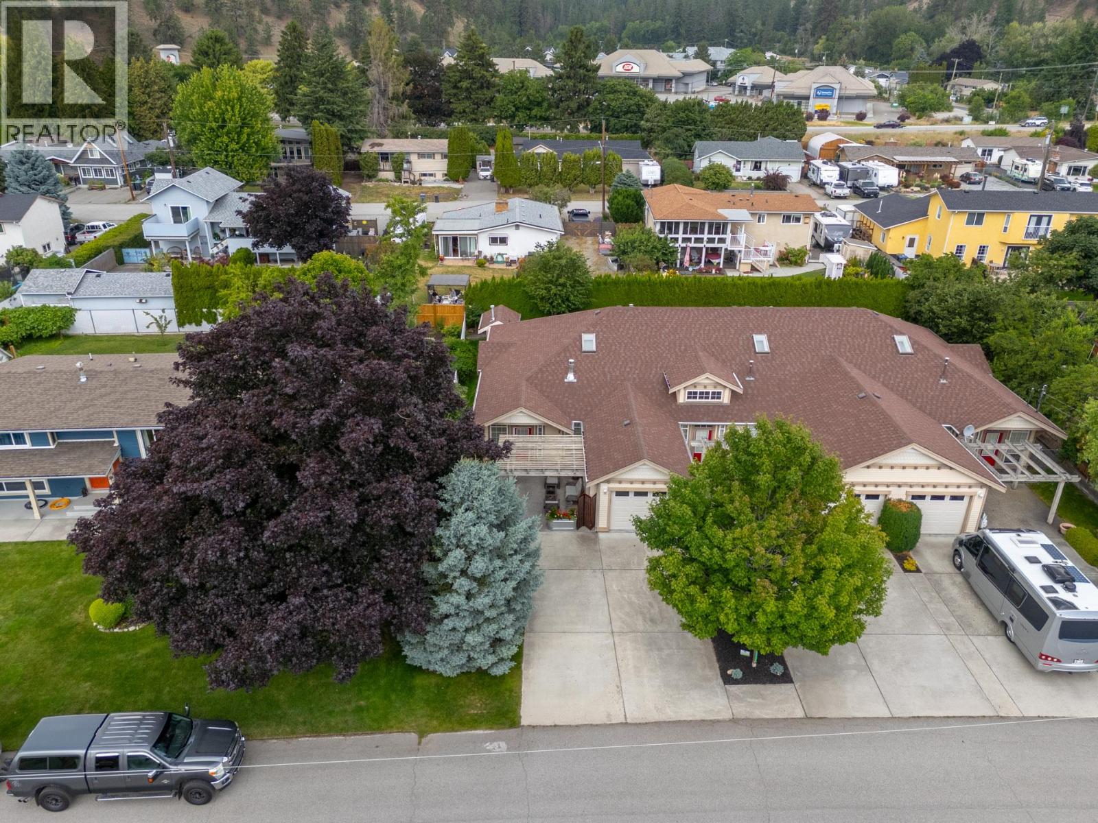 #A 4032A Lake Avenue - 53
