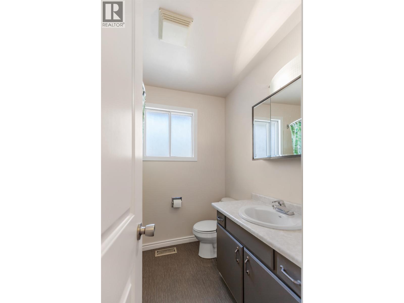 2327 OLDS STREET, Prince George