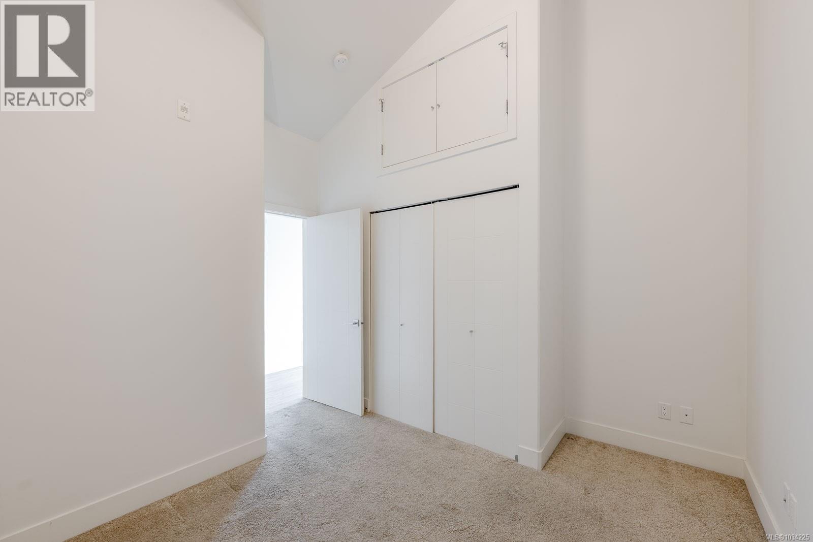 207 4535 Uplands Dr, Nanaimo