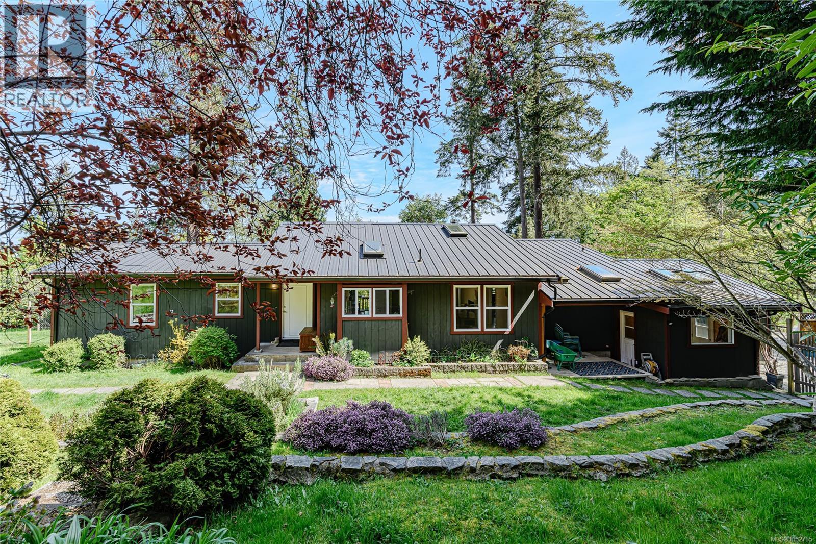  186 Arnell Way, Salt Spring