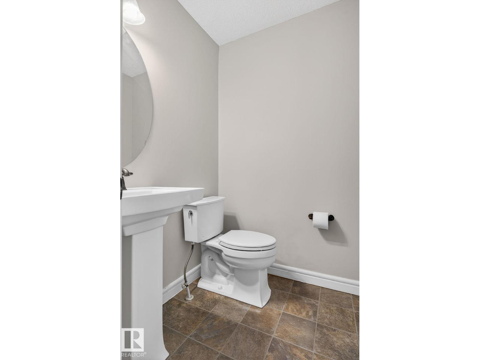 332 NELSON DR, Spruce Grove