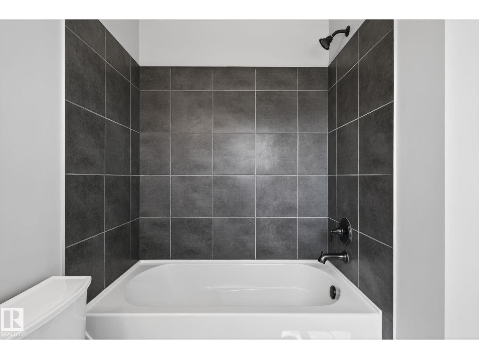 332 NELSON DR, Spruce Grove