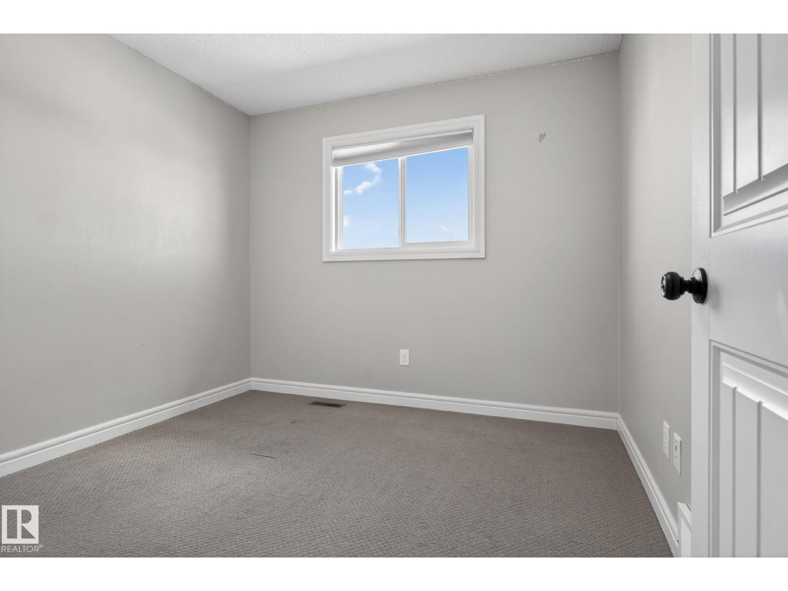 332 NELSON DR, Spruce Grove