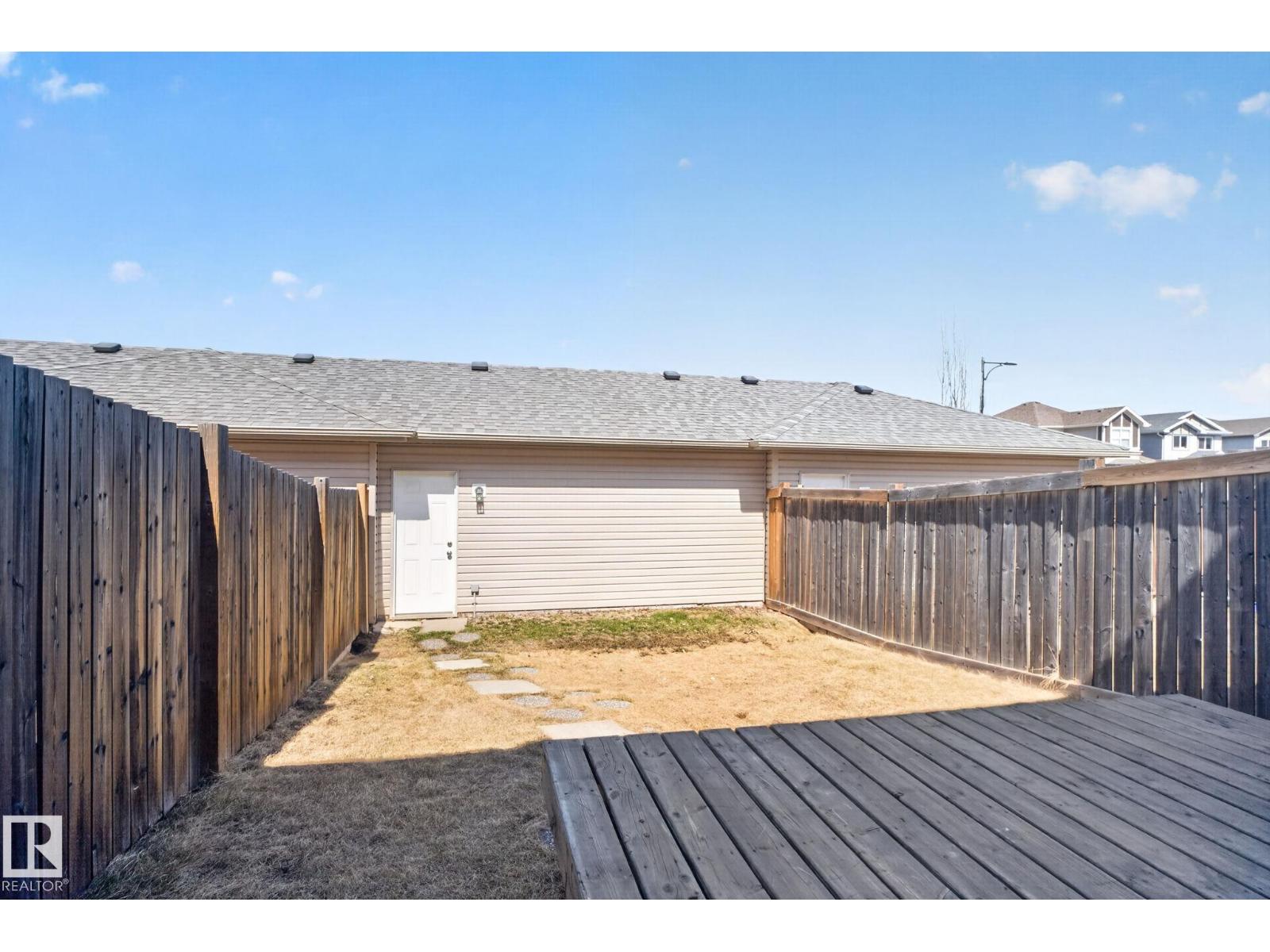 332 NELSON DR, Spruce Grove