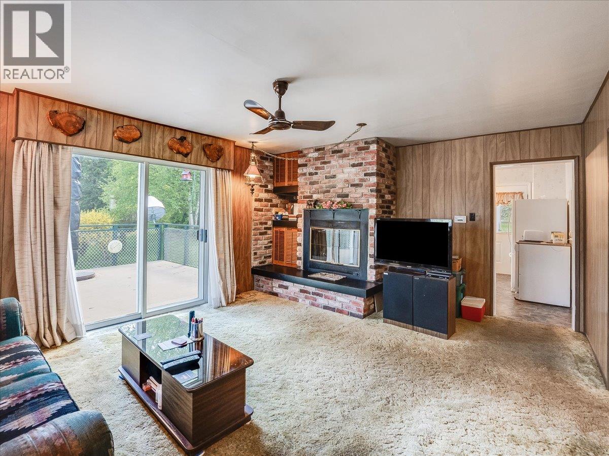401 Lakeview Street - 25