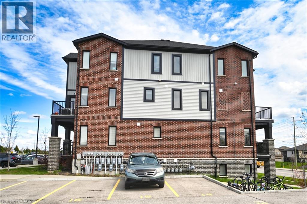 160 ROCHEFORT Street Unit# A15, Kitchener, Ontario, N2R0C1 — Photo 3