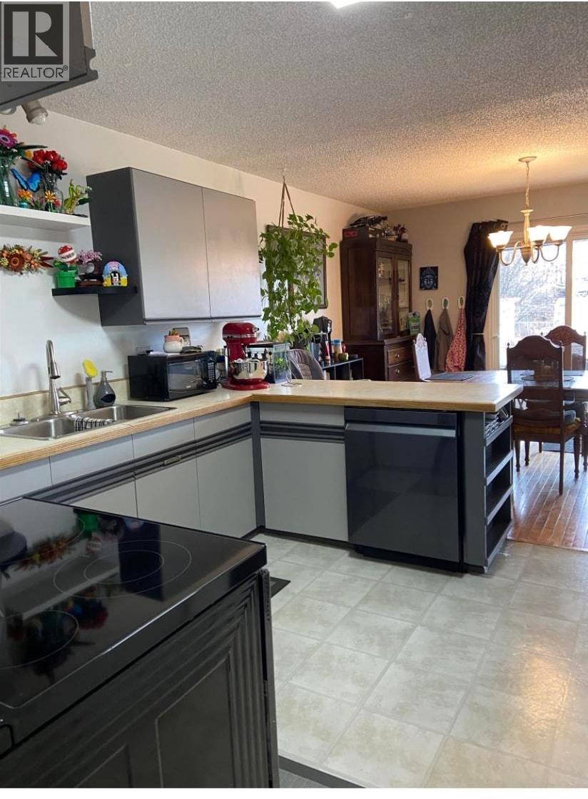 10856 102 STREET, Fort St. John