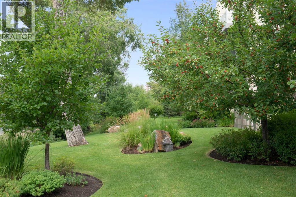#203 137 26 Avenue SW - 28